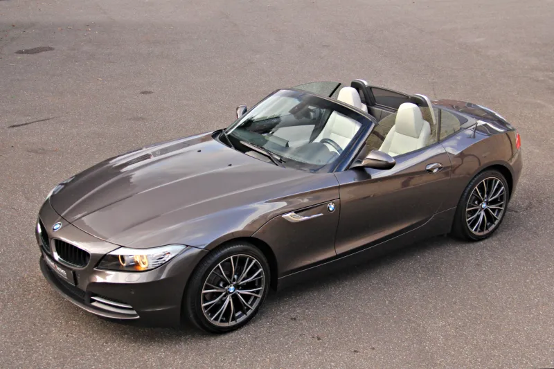 BMW Z4 2.3i sDrive High Executive Havanna DPW